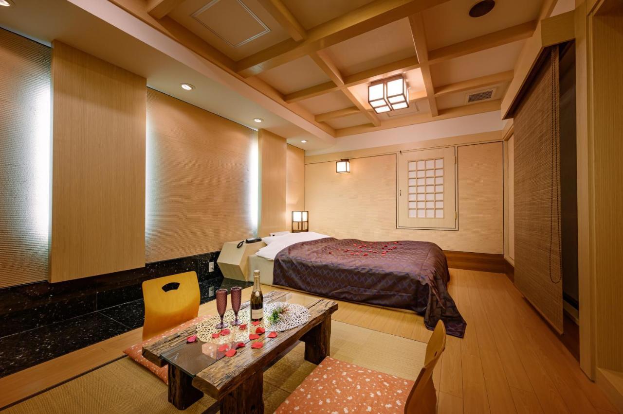 Hotel Metro (Adults Only) Yokohama  Exterior photo